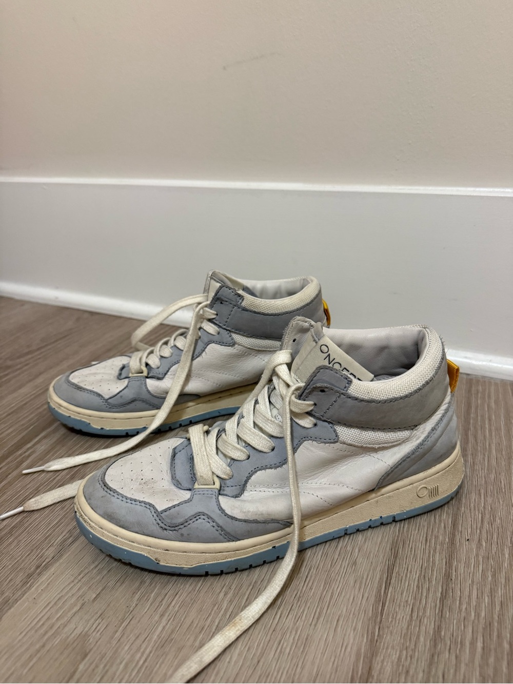 Oncept women’s Philly high top sneaker